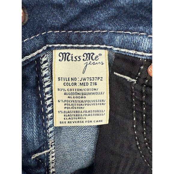 Miss Me Signature Capris Jeans Size 27 Horseshoe Angel Wings 30" x  20.5" EUC - Picture 14 of 16